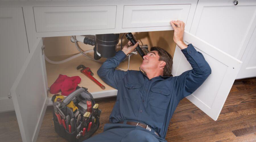 Local tankless water heater installation in Lincoln, MO